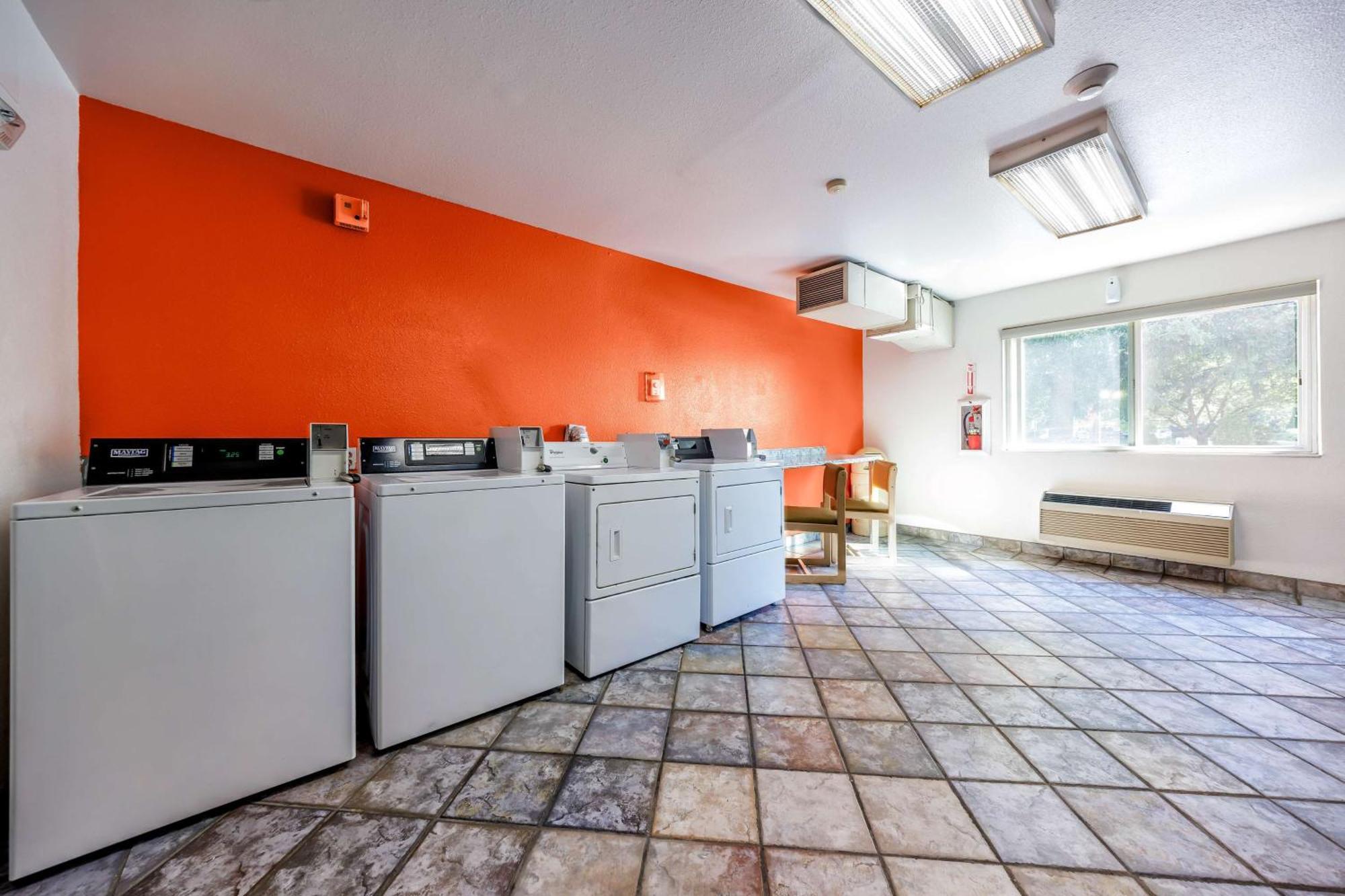 Motel 6-Seattle, Wa - Sea-Tac Airport South СіТак Екстер'єр фото