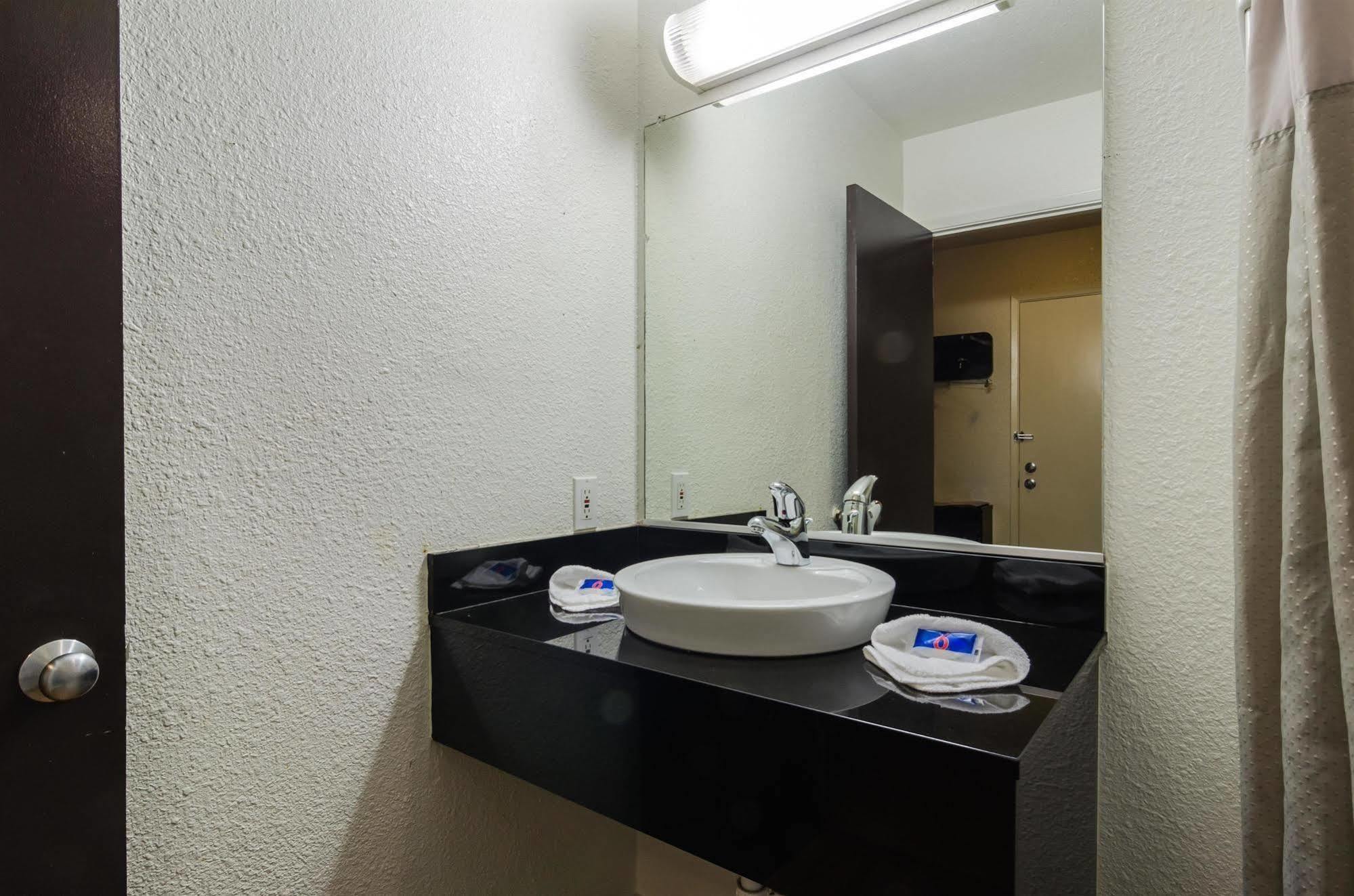 Motel 6-Seattle, Wa - Sea-Tac Airport South СіТак Екстер'єр фото